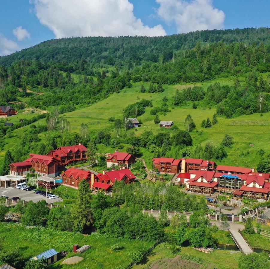 Slovyanka Hotel Slavske Esterno foto
